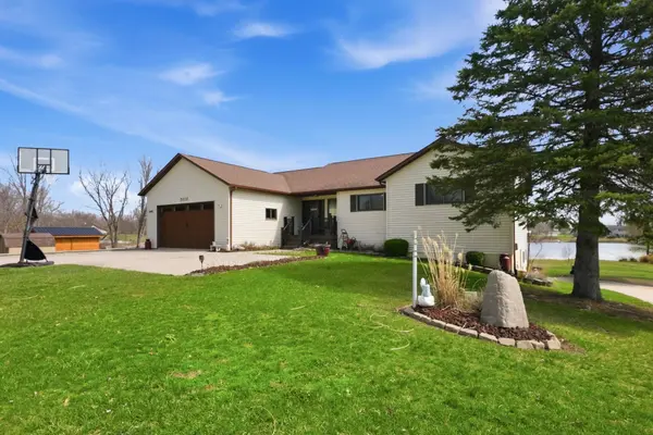 5010 Terry Lake RD, Hamilton, IN 46742-9767