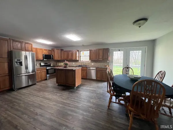 4740 E 600 s RD, Gas City, IN 46933