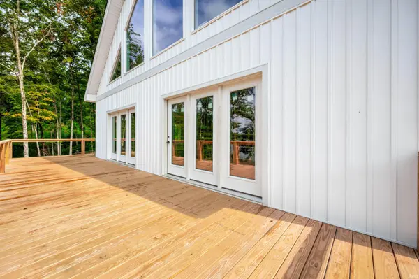 1318 Forest Grove LN, North Vernon, IN 47265