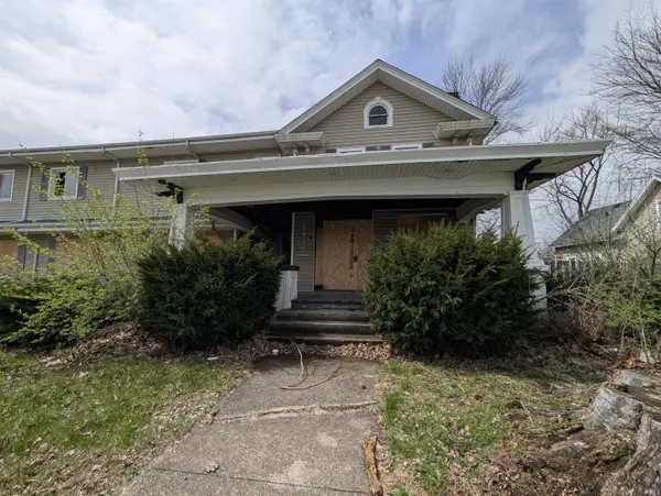 2440 Bowser AVE, Fort Wayne, IN 46803