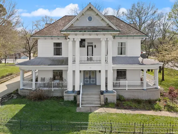 410 Riverside DR, Jasper, IN 47546
