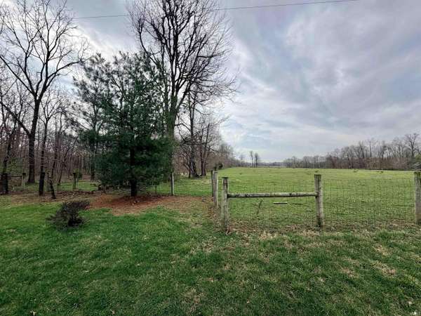 00 N 1500W ***, Jasonville, IN 47438