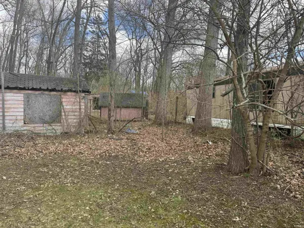 1105 S 420 W RD, Angola, IN 46703