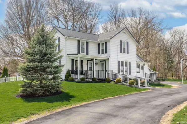 604 Vine ST, Lagrange, IN 46761