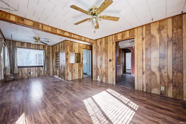 1008 W 16th ST, Muncie, IN 47302