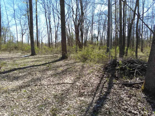 107 Jay LN, Bedford, IN 47421
