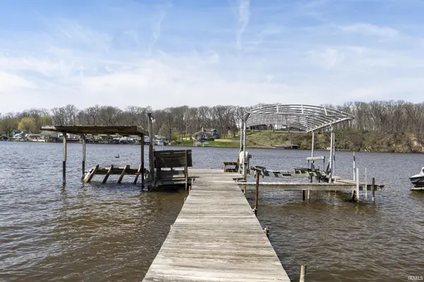 11068 N Lower Lake Shore DR, Monticello, IN 47960