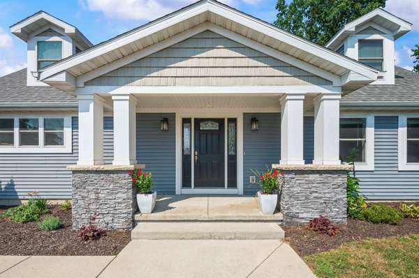 623 Corby BLVD, South Bend, IN 46617