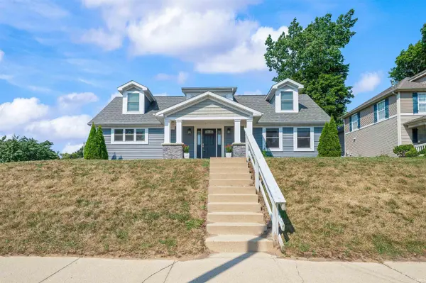 623 Corby BLVD, South Bend, IN 46617