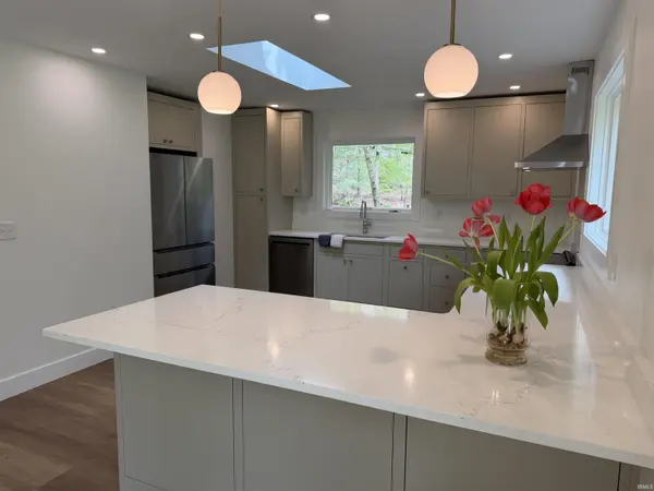 4620 S Woodbine DR, Bloomington, IN 47403