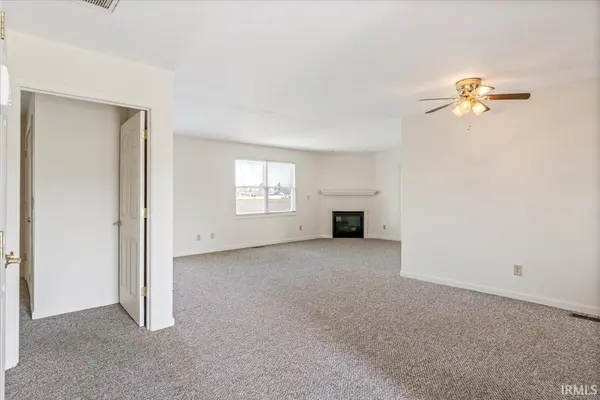 124 Sunset DR, Winchester, IN 47394