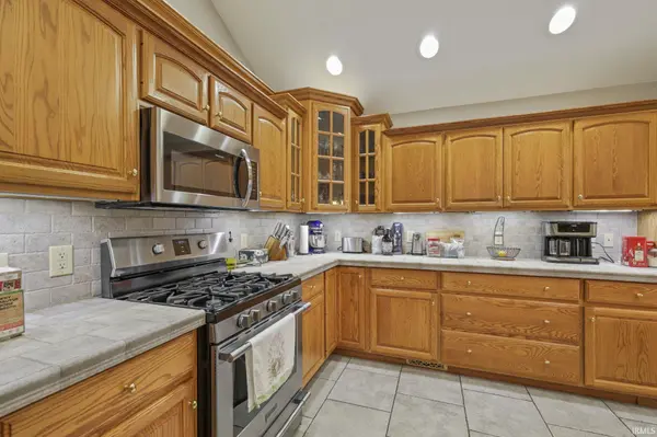 7032 S Burch RD, Bloomington, IN 47403-9695