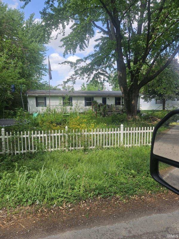 9402 W CR 70 N ***, Richland, IN 47634
