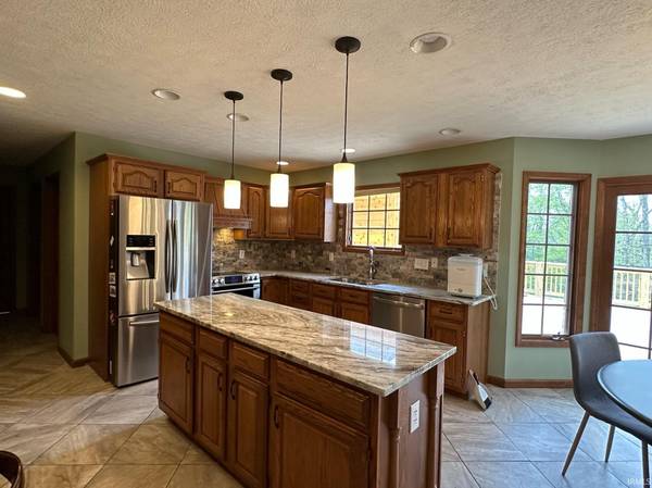 3825 E Devonshire CT, Bloomington, IN 47408