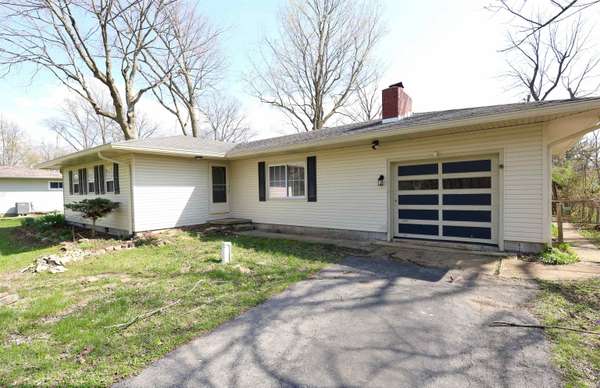 2525 W Lawson RD, Marion, IN 46952
