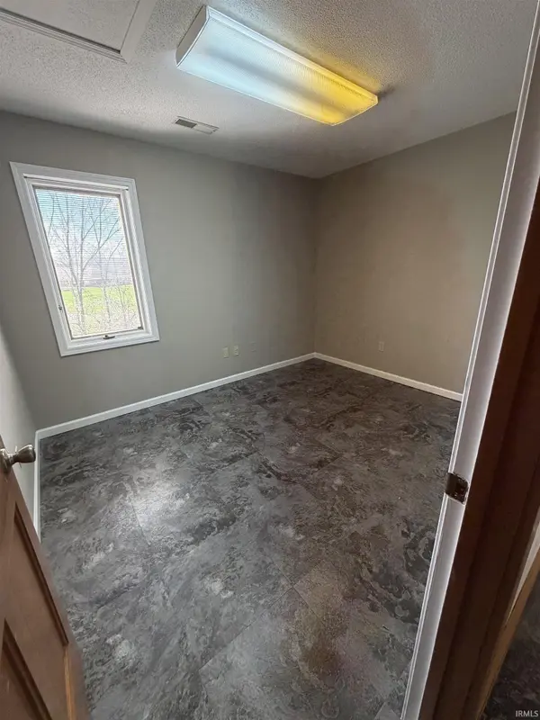 6008 Brandy Chase I CV, Fort Wayne, IN 46815