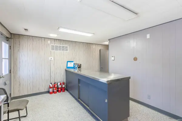1205 W Main ST, Fort Wayne, IN 46808-3334