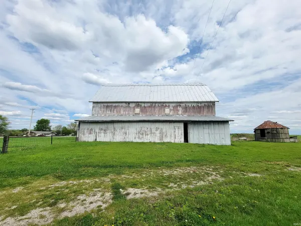 325 US Highway 6 ***, Albion, IN 46701-9700
