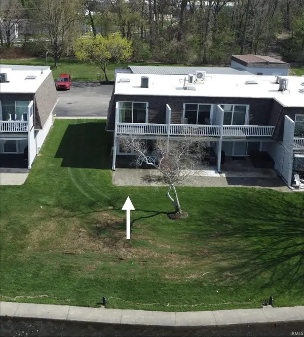 10095 N TURKEY CREEK RD #19, Syracuse, IN 46567