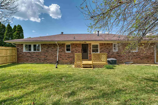 430 Fuquay RD, Evansville, IN 47715-3718