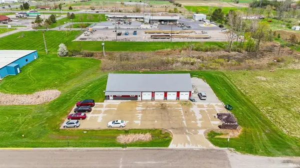 135 E Brown DR, Avilla, IN 46710