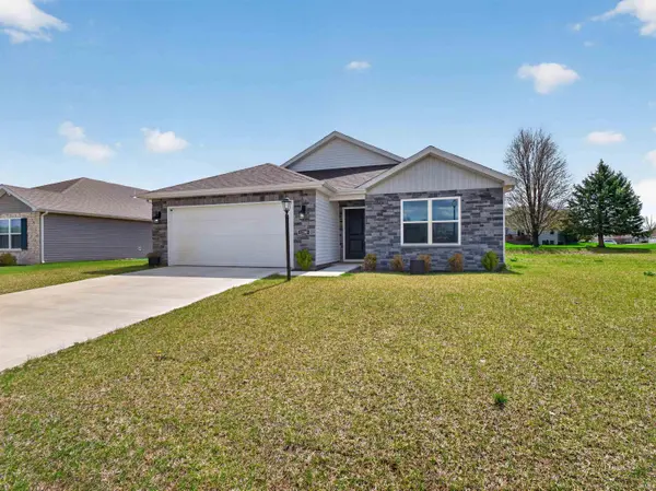 1200 Greenbrier BLVD, Warsaw, IN 46582