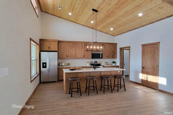 313 Country Court ***, Loogootee, IN 47553