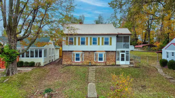 232 Fernwood DR, Evansville, IN 47711