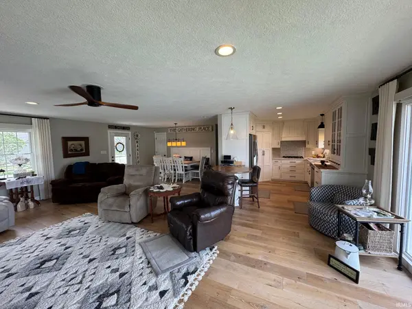 2516 Park Place ***, Rochester, IN 46975