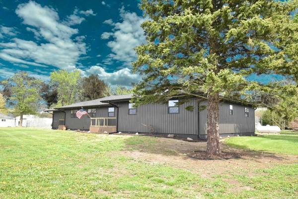 503 S 3rd ST, Ambia, IN 47917