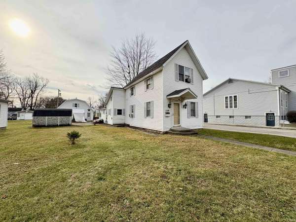 1128 W Cherry ST, Bluffton, IN 46714