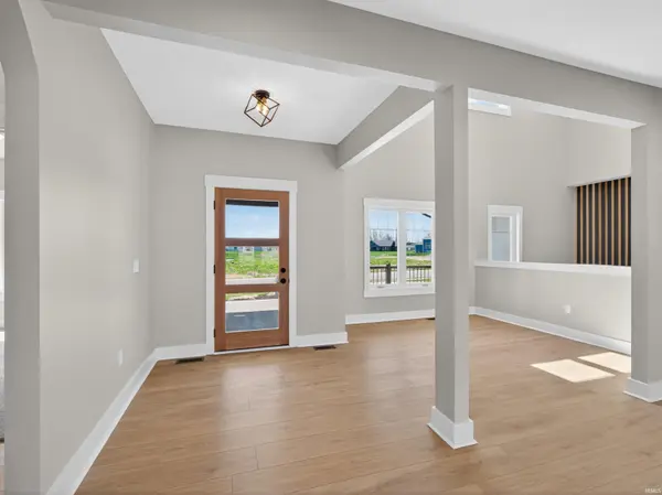 6081 Arvada WAY, Fort Wayne, IN 46845-4603