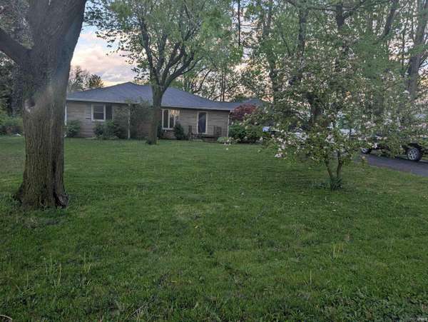 1208 N Sheridan RD, Marion, IN 46952