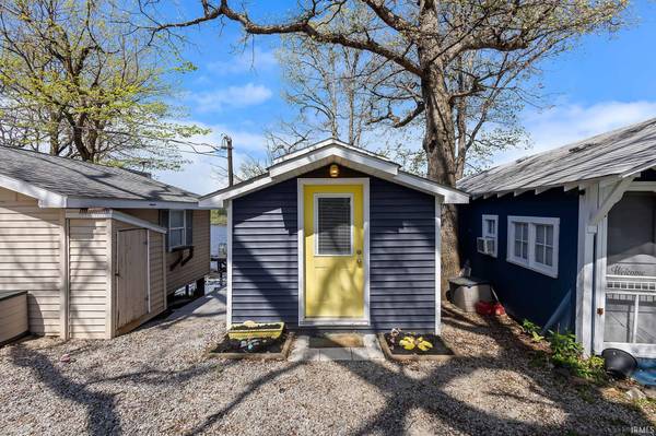 11751 W Pirates Roost RD, Monticello, IN 47960