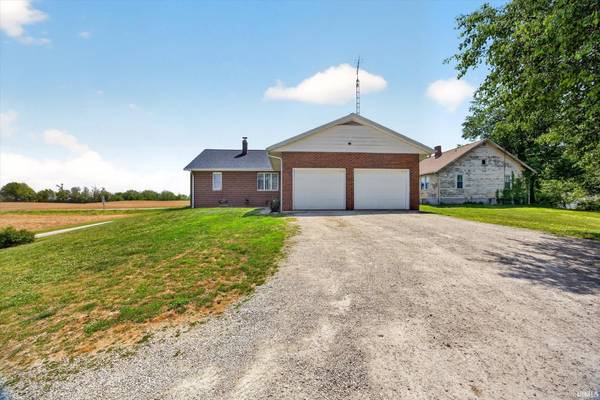 593 Marlatt ST, Plainville, IN 47568-5213