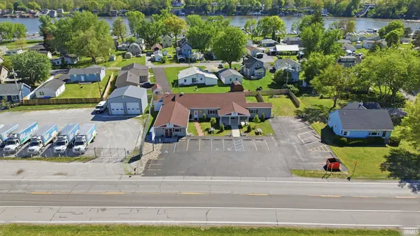 12150 N US HWY 421 ***, Monticello, IN 47960