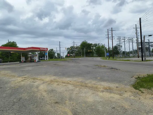 599 W State Route 62 HWY, Boonville, IN 47601