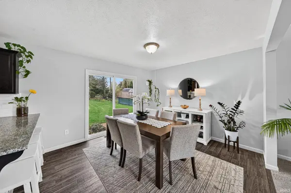 26601 Durness Woods DR, South Bend, IN 46628-8600