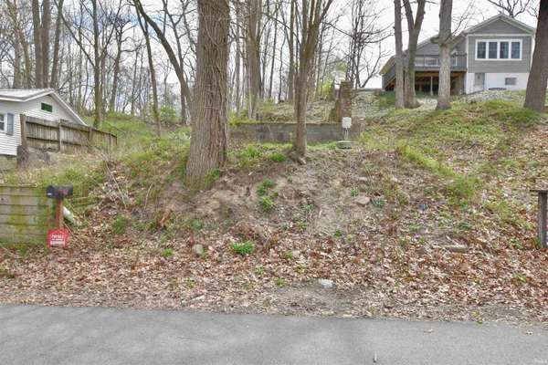 10971 N Lower Lakeshore DR, Monticello, IN 47960