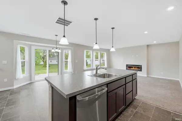 610 Atlas DR, Lebanon, IN 46052