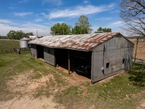 3147 W 260 N ***, Covington, IN 47932