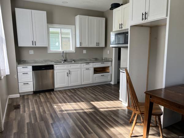 903 Salamonie AVE, Huntington, IN 46750