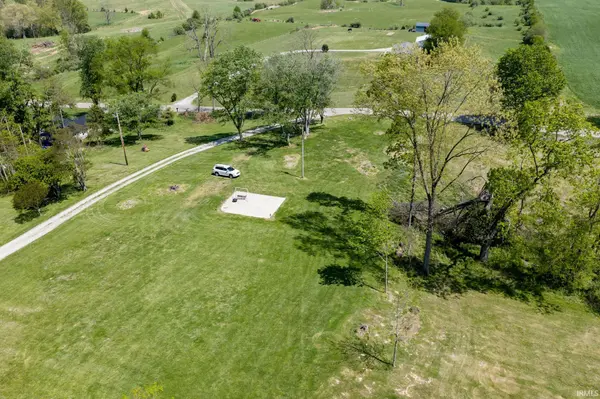 9288 S Ketcham RD, Bloomington, IN 47403