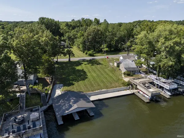 5224 E Quiet Water CT, Monticello, IN 47960