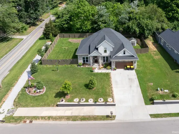 703 E Holland DR, Bloomington, IN 47401