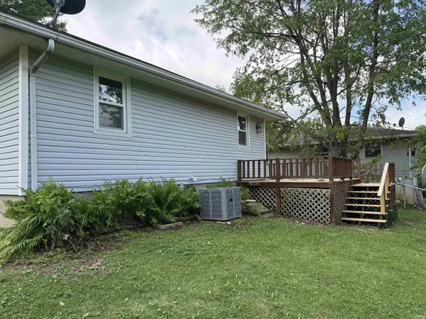 1221 24Th Street ***, Bedford, IN 47421