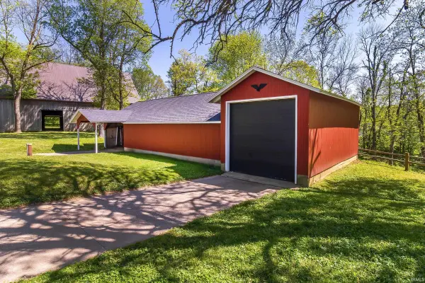 1630 Mohr RD, Evansville, IN 47720