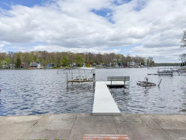 619 Lions DR, Rome City, IN 46784