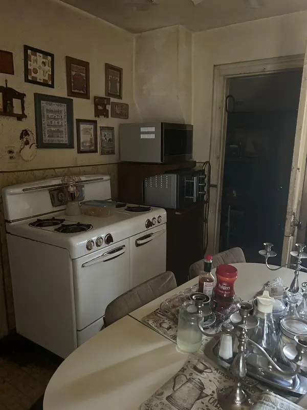 2519 Weisser Park AVE, Fort Wayne, IN 46803-3465