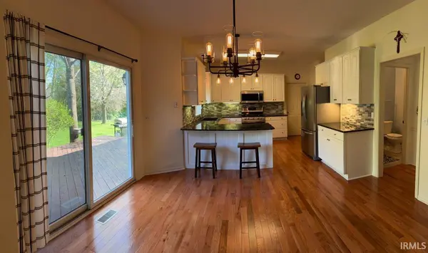 601 Finch DR, South Bend, IN 46614-6827